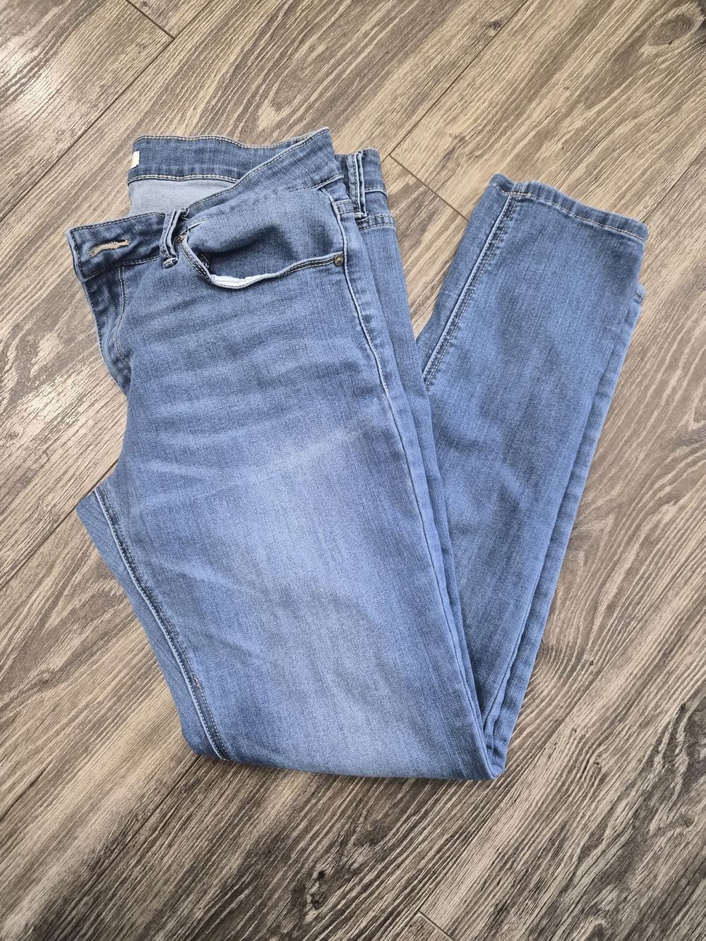 KanCan Medium Blue Denim Jeans with Contrast Stitching